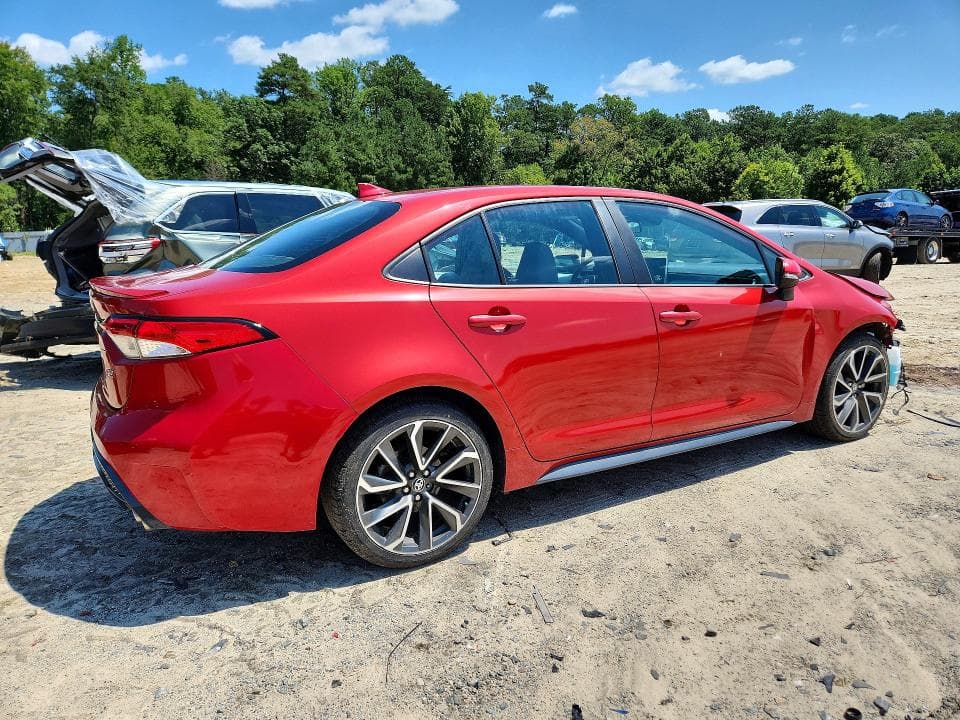 2020 TOYOTA COROLLA SE SE 3