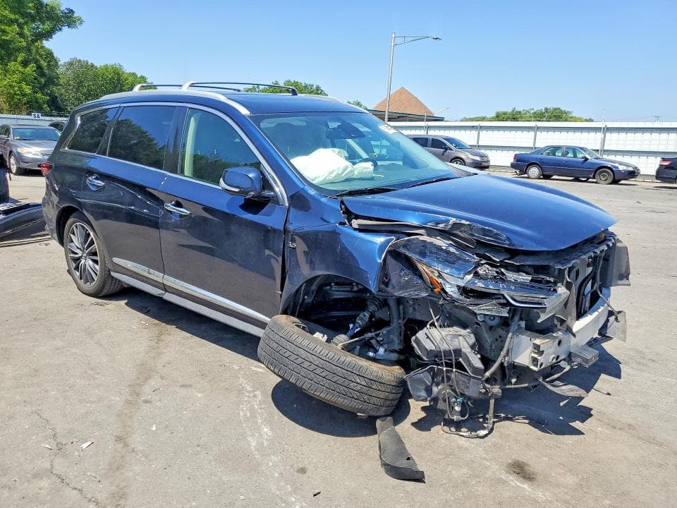 2019 INFINITI QX60 LUXE 4