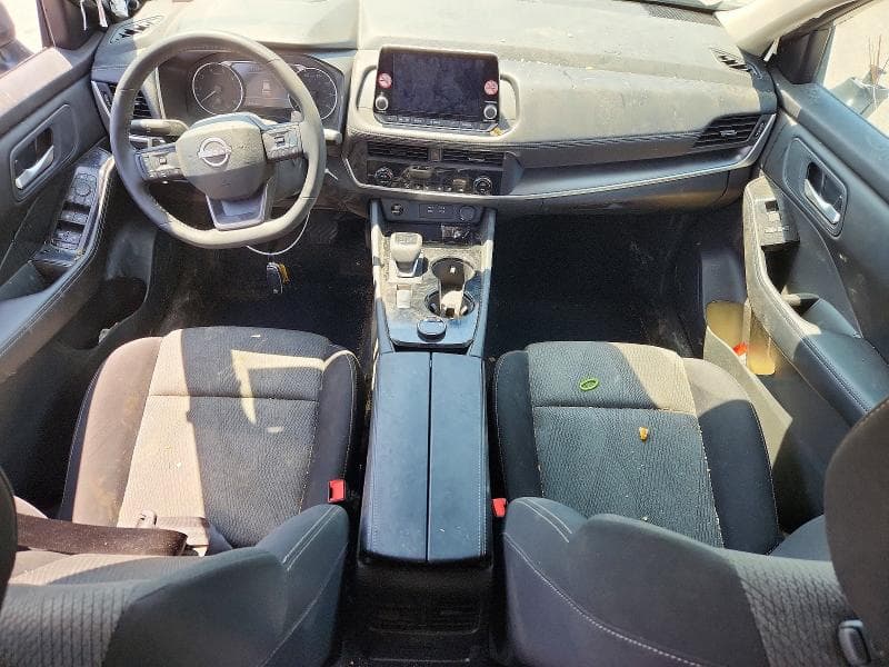 2026 NISSAN ROGUE SV 8