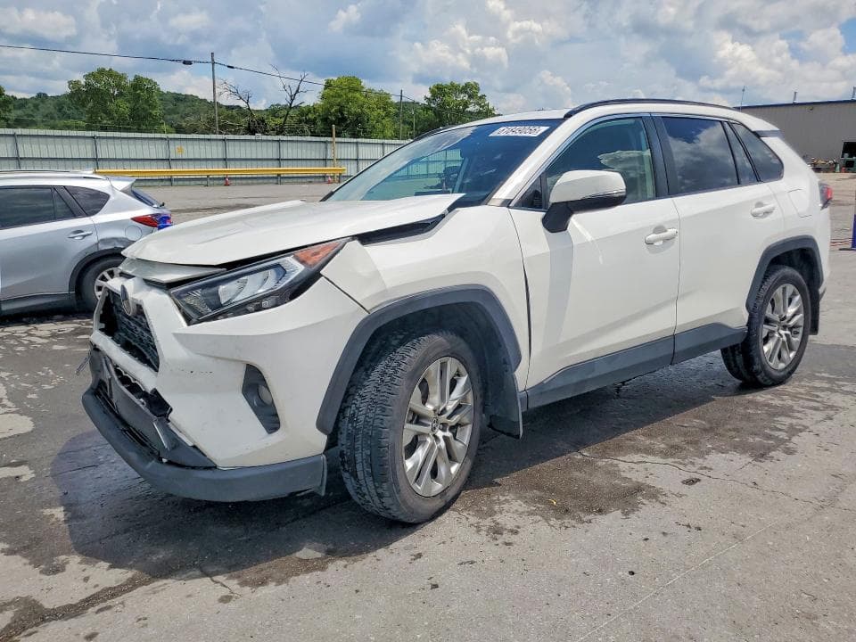 2019 TOYOTA RAV4 XLE PREMIUM - 1