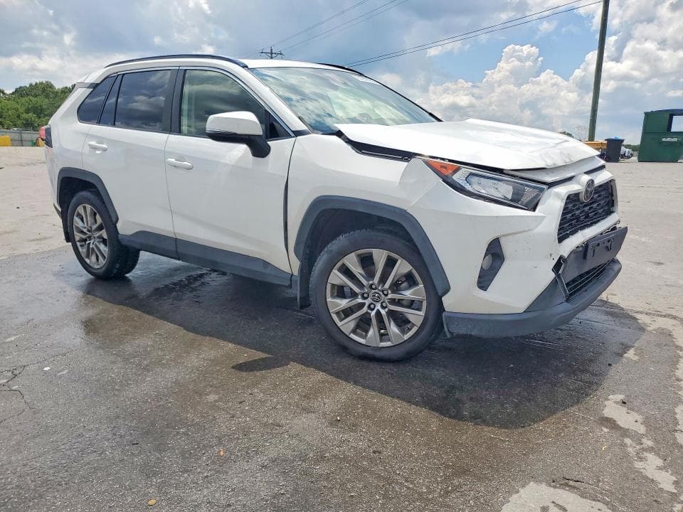 2019 TOYOTA RAV4 XLE PREMIUM 4
