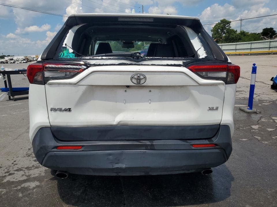 2019 TOYOTA RAV4 XLE PREMIUM 6