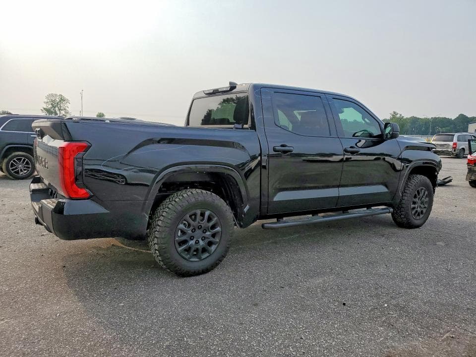 2026 TOYOTA TUNDRA SR 3