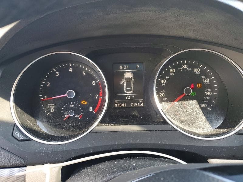 2017 VOLKSWAGEN JETTA SE 9