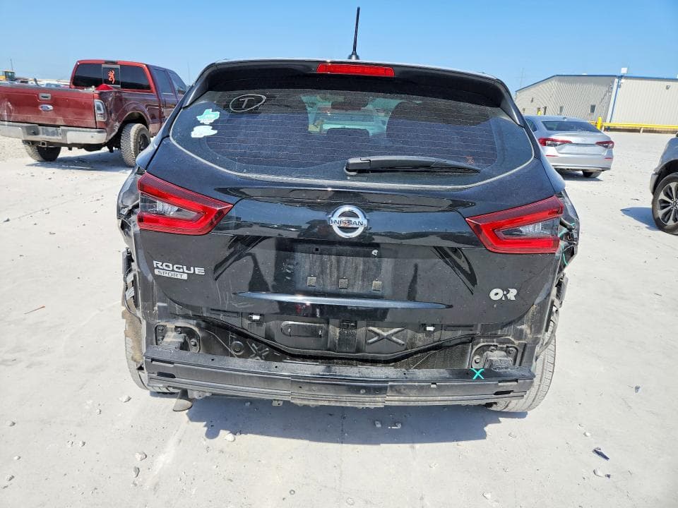 2020 NISSAN ROGUE SPORT S 6