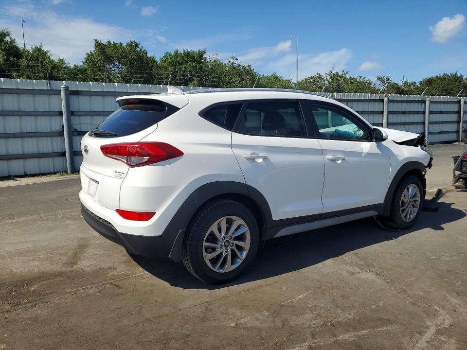 2018 HYUNDAI TUCSON SEL 3