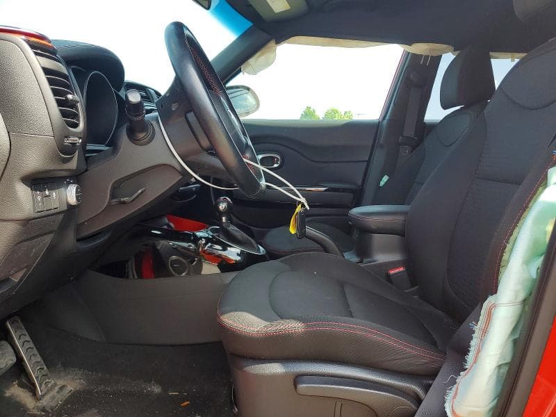 2019 KIA SOUL + 7