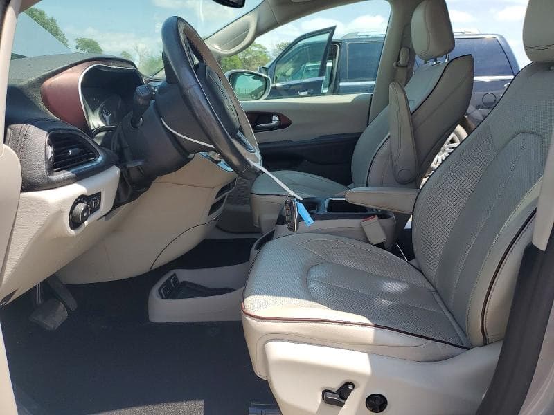 2017 CHRYSLER PACIFICA LIMITED LIMITED 7