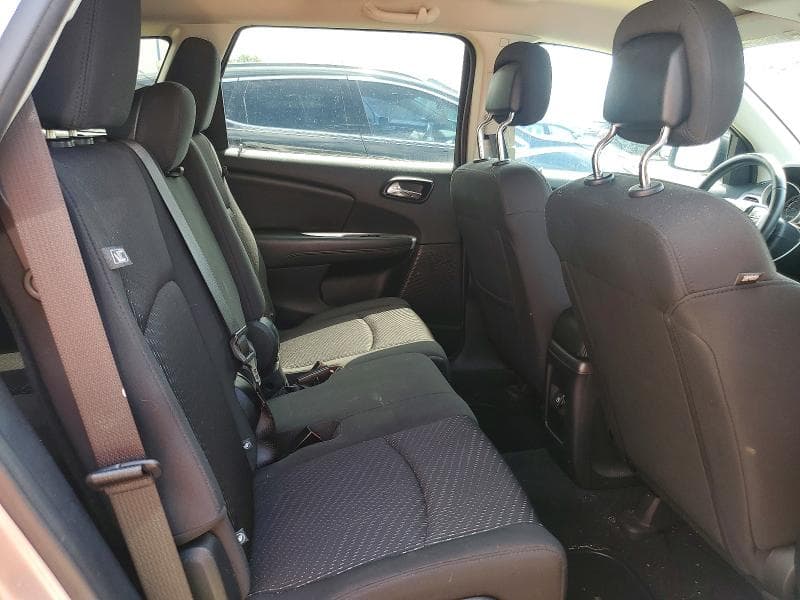 2018 DODGE JOURNEY SE 11