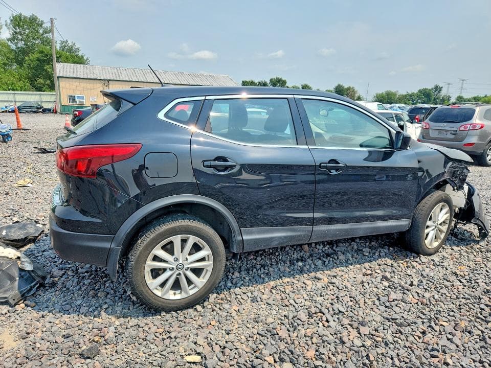 2019 NISSAN ROGUE SPORT S 3