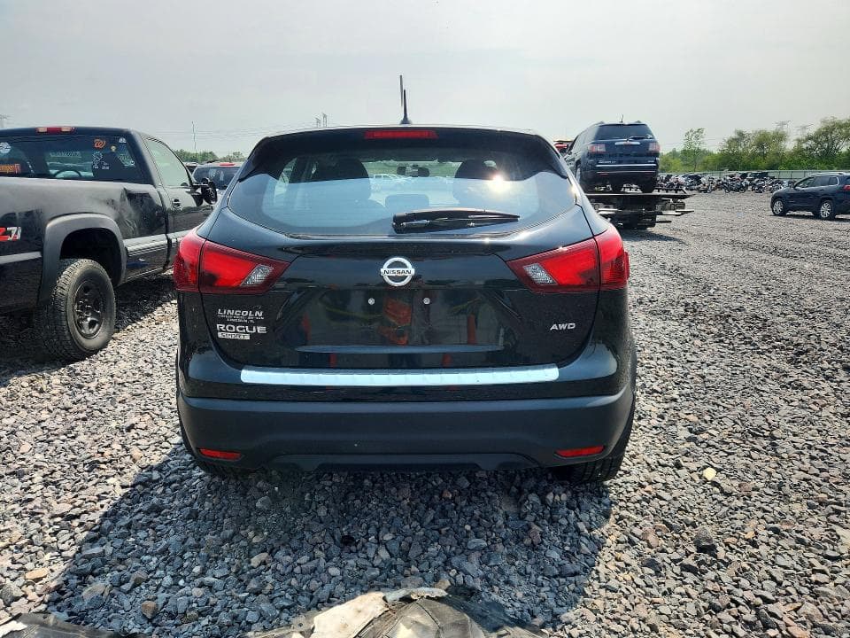 2019 NISSAN ROGUE SPORT S 6