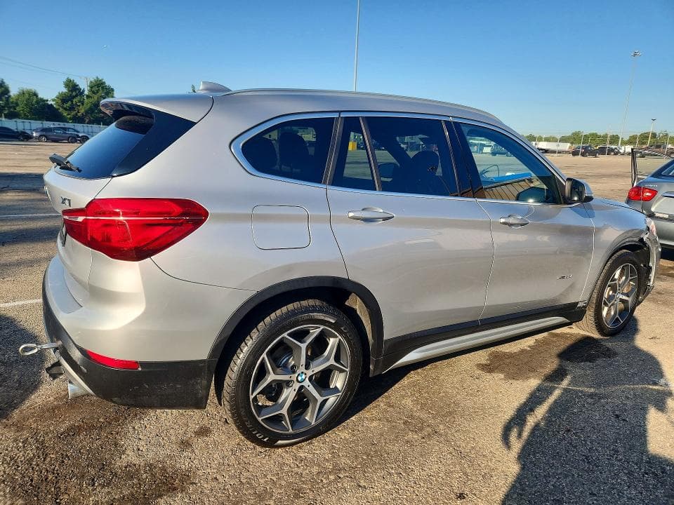 2018 BMW X1 XDRIVE28I 3
