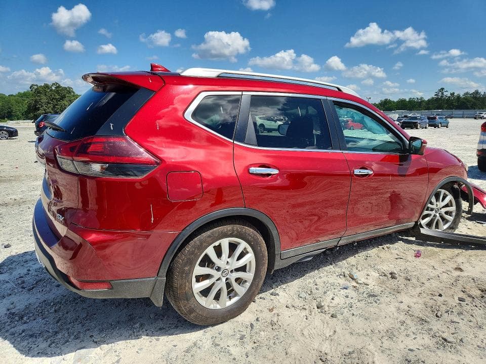 2018 NISSAN ROGUE SV 3