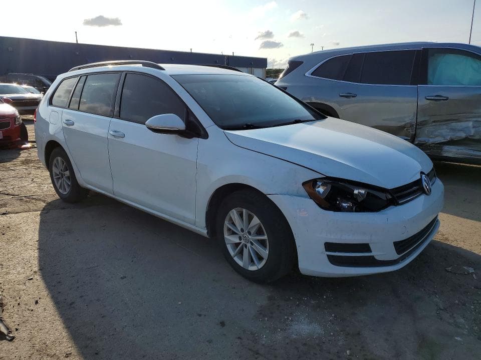 2017 VOLKSWAGEN GOLF SPORTWAGEN S 4