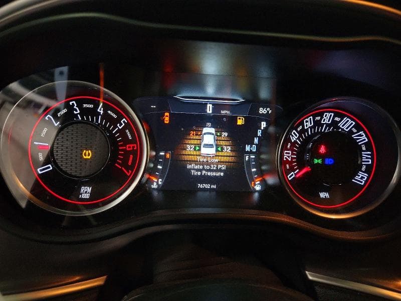 2021 DODGE CHALLENGER R/T 9