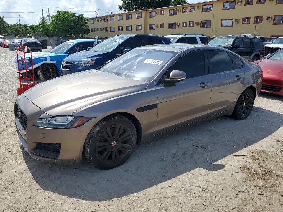 2017 JAGUAR XF PREMIUM