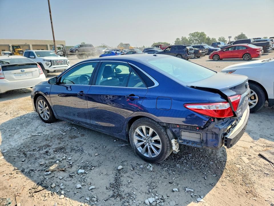2017 TOYOTA CAMRY HYBRID XLE 2