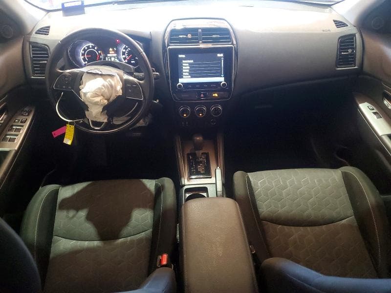2020 MITSUBISHI OUTLANDER SPORT ES 8