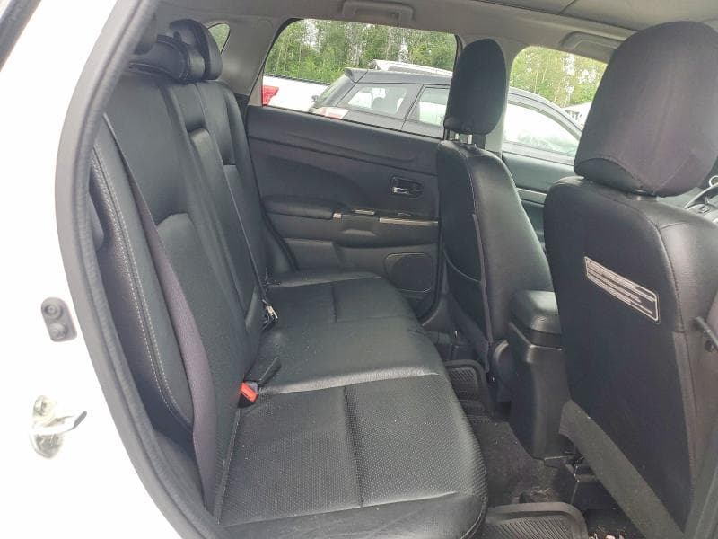 2018 MITSUBISHI RVR SE LIMITED 11