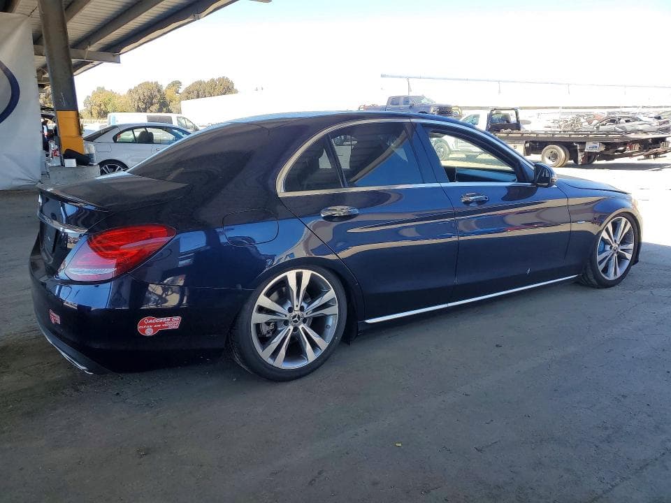 2017 MERCEDES-BENZ C 350E 3