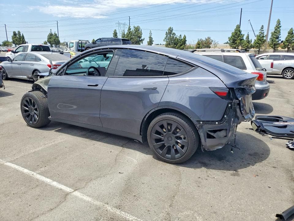 2023 TESLA MODEL Y 2