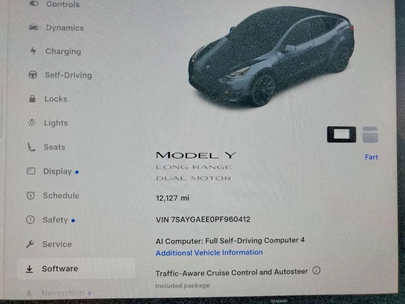 2023 TESLA MODEL Y 9
