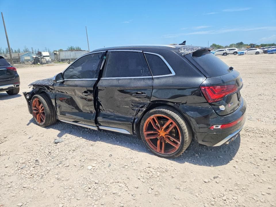 2021 AUDI SQ5 PREMIUM 2