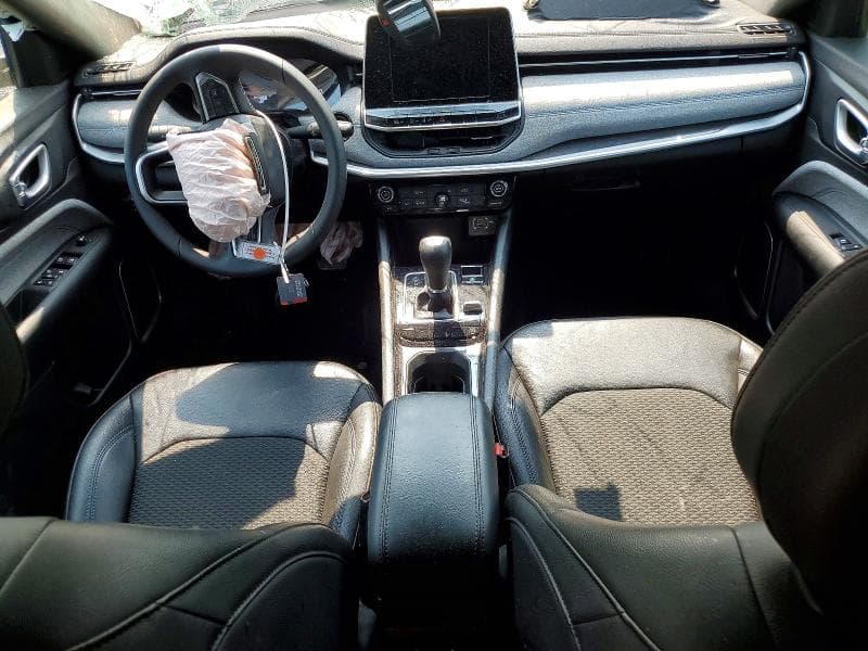 2025 JEEP COMPASS LATITUDE 8