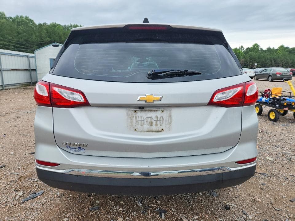 2018 CHEVROLET EQUINOX LS 6