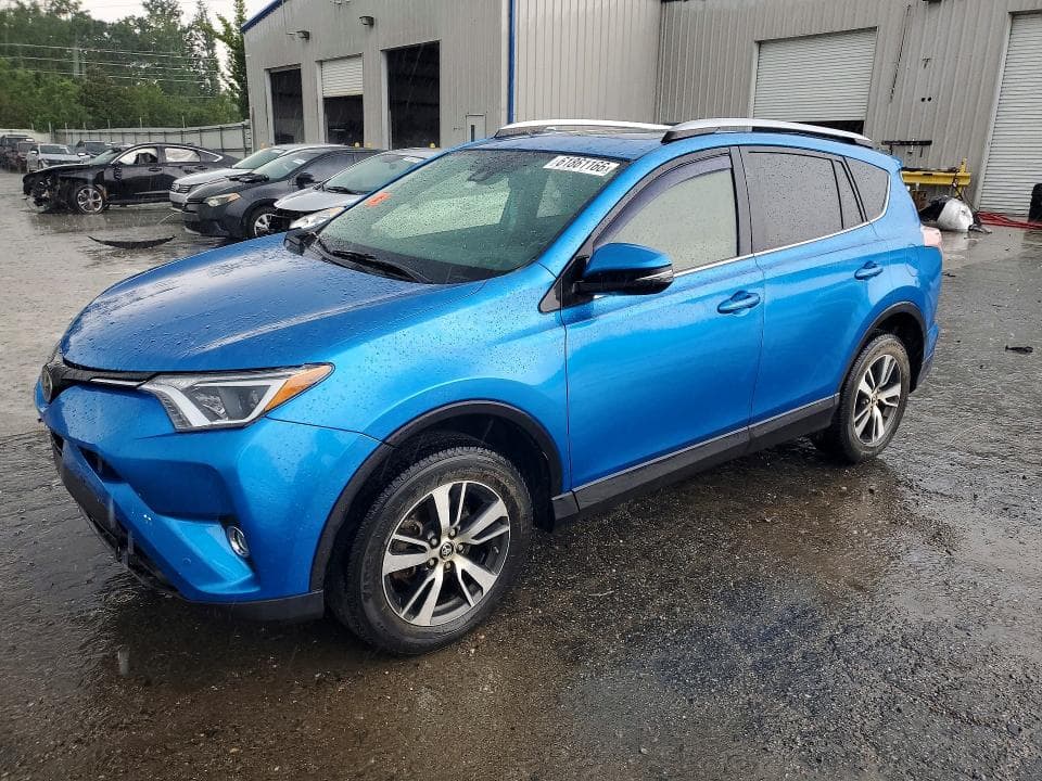 2017 TOYOTA RAV4 XLE - 1