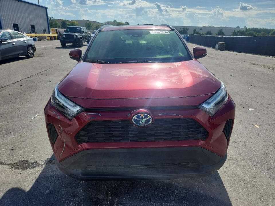 2023 TOYOTA RAV4 HYBRID XLE 5