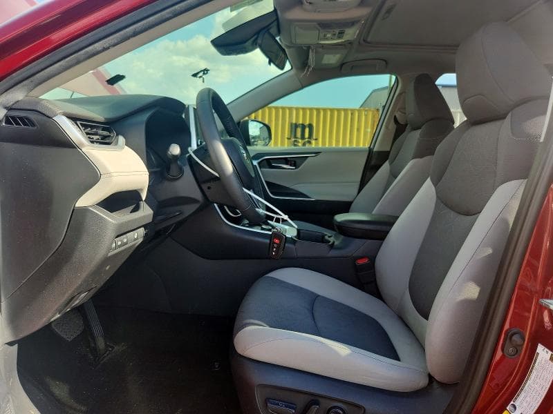2023 TOYOTA RAV4 HYBRID XLE 7