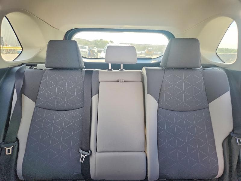2023 TOYOTA RAV4 HYBRID XLE 10