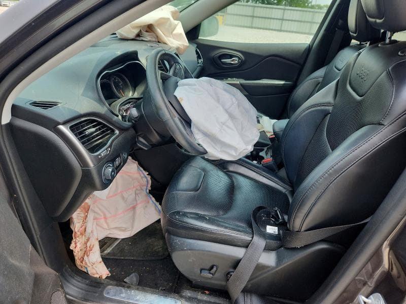 2019 JEEP CHEROKEE LIMITED 7