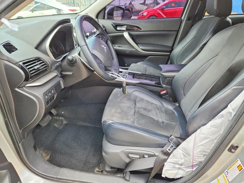 2022 MITSUBISHI ECLIPSE CROSS SE 7