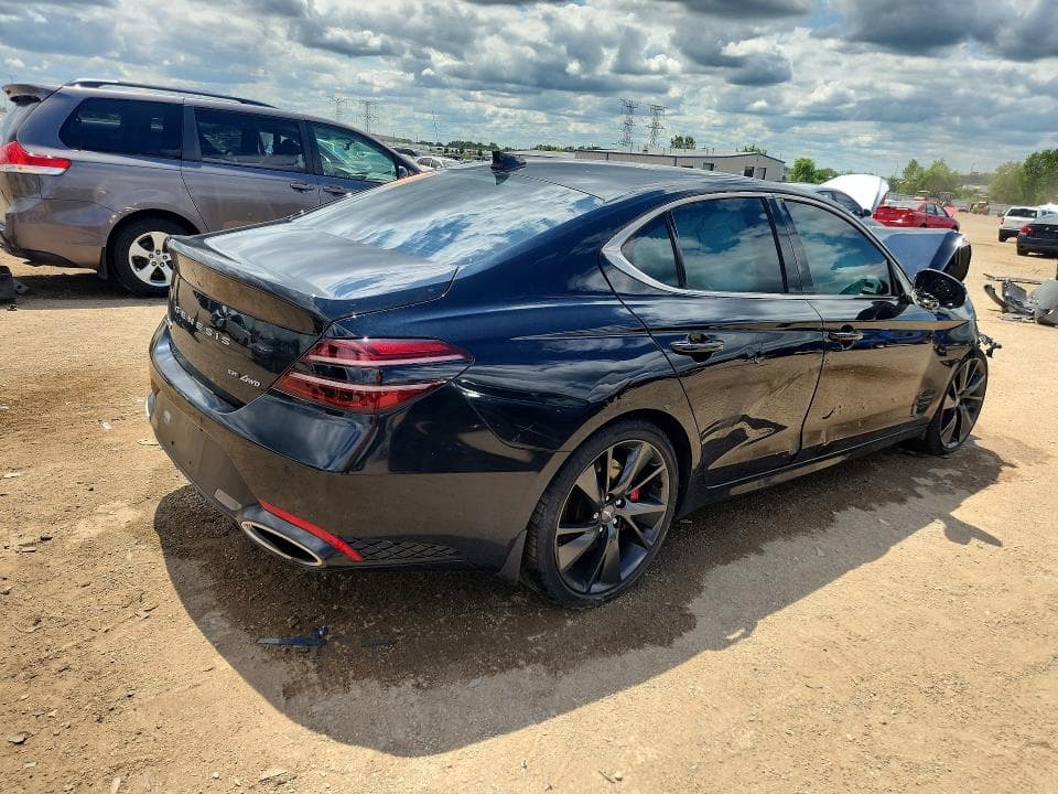 2022 GENESIS G70 3.3T STANDARD 3