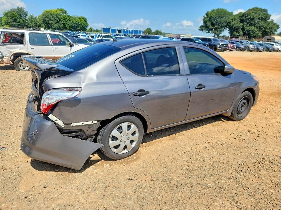 2017 NISSAN VERSA 1.6 S PLUS 3