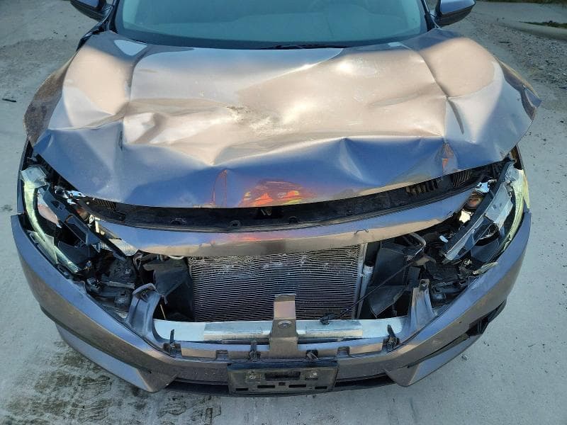 2018 HONDA CIVIC LX 11