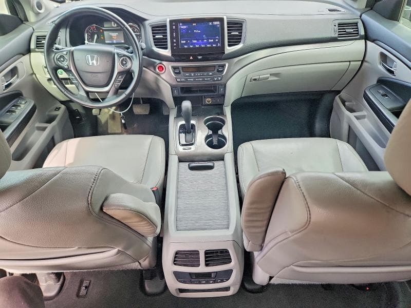2017 HONDA PILOT EXL 8
