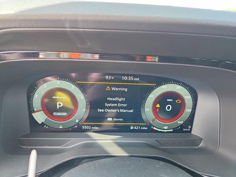 2025 NISSAN PATHFINDER PLATINUM 9