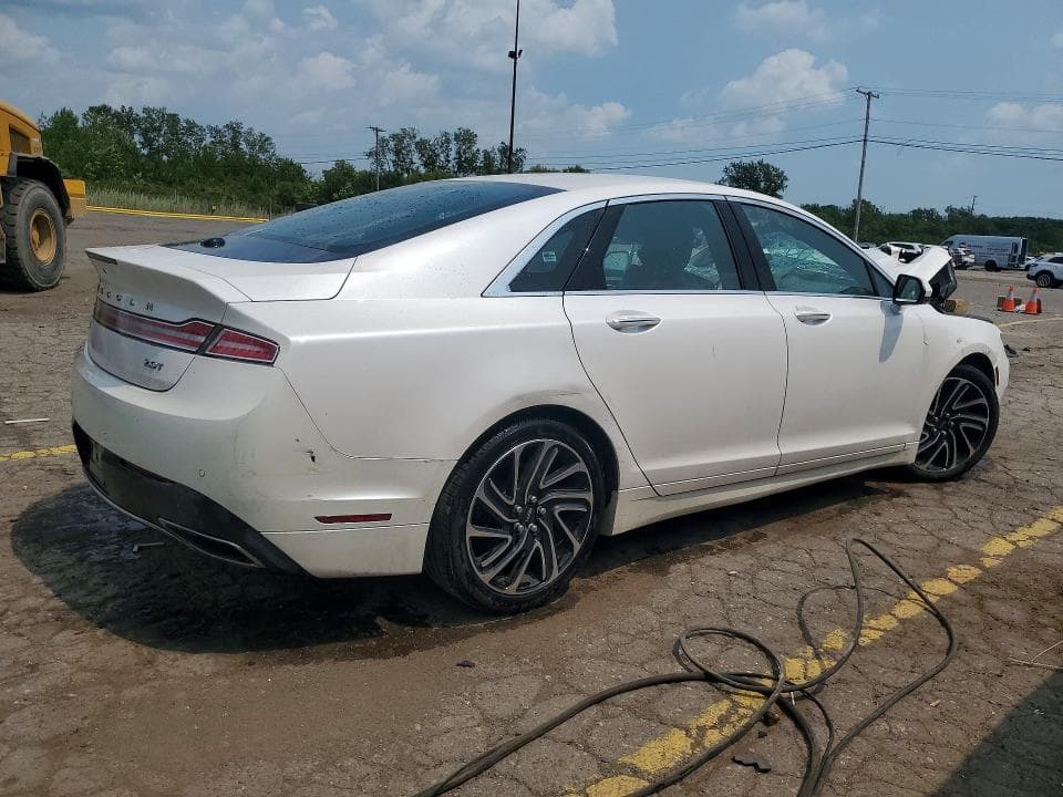 2020 LINCOLN MKZ 3
