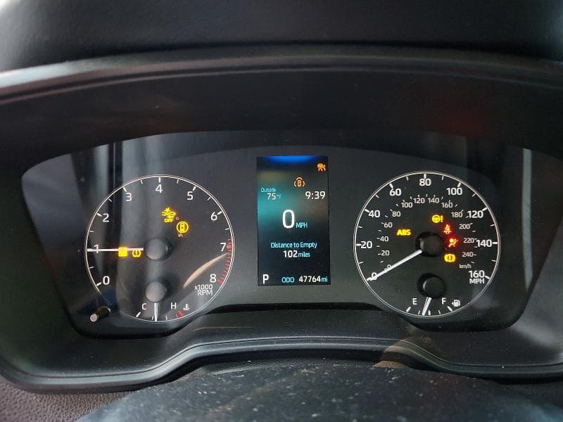 2024 TOYOTA COROLLA LE 9