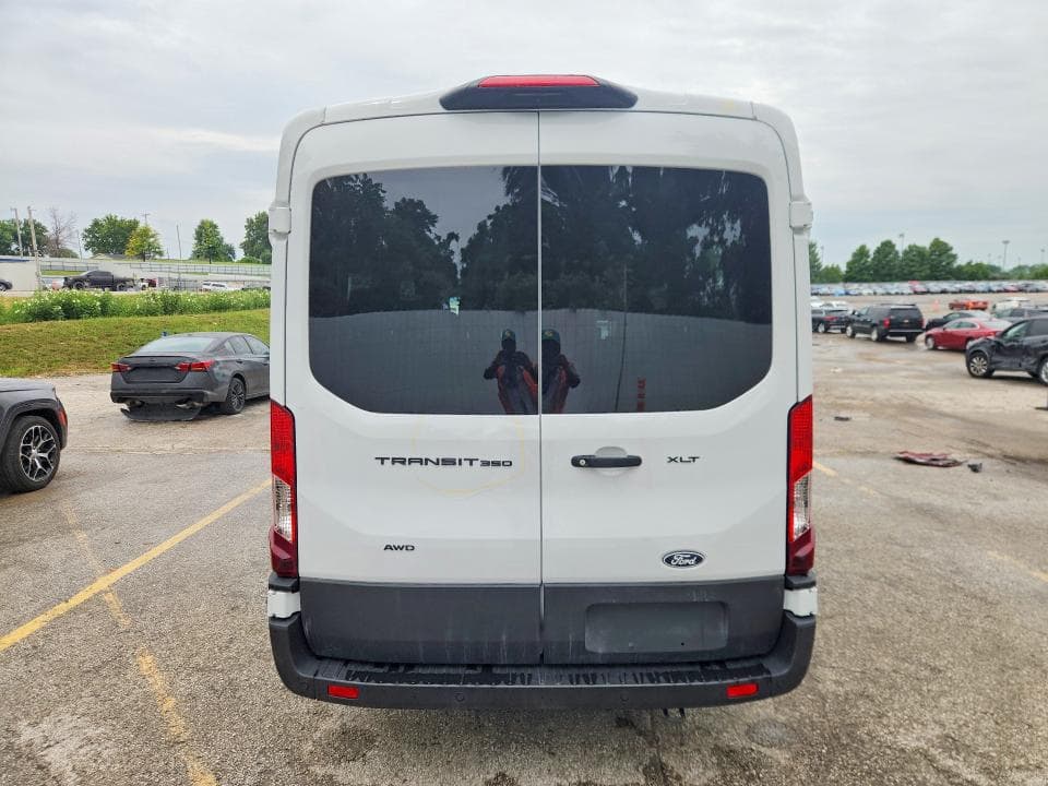 2026 FORD TRANSIT T-350 6