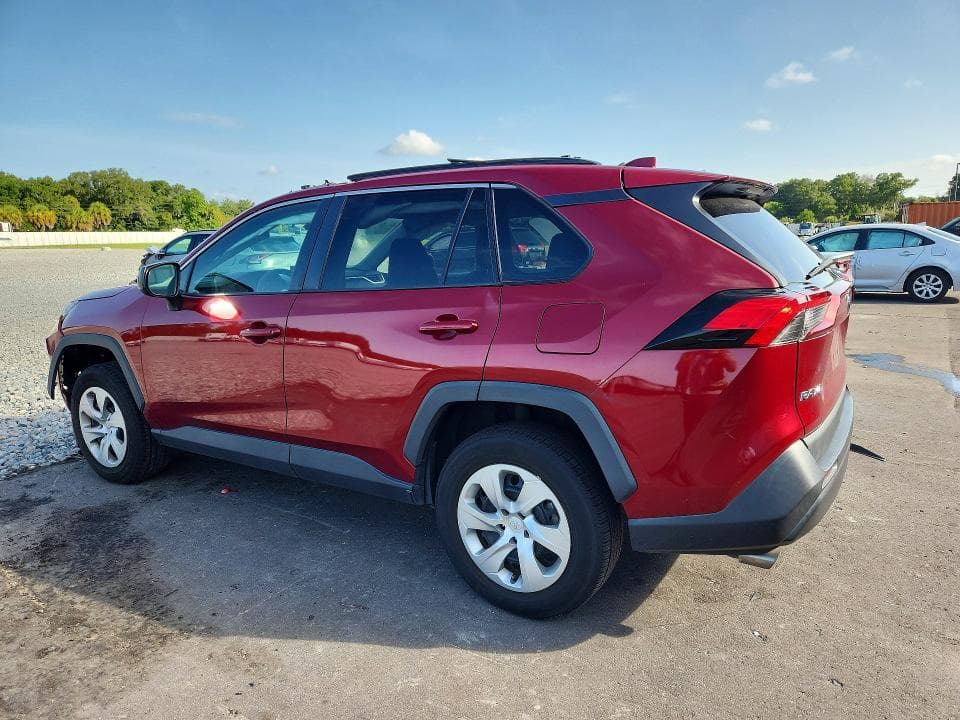 2021 TOYOTA RAV4 LE 2