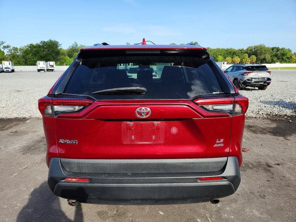 2021 TOYOTA RAV4 LE 6
