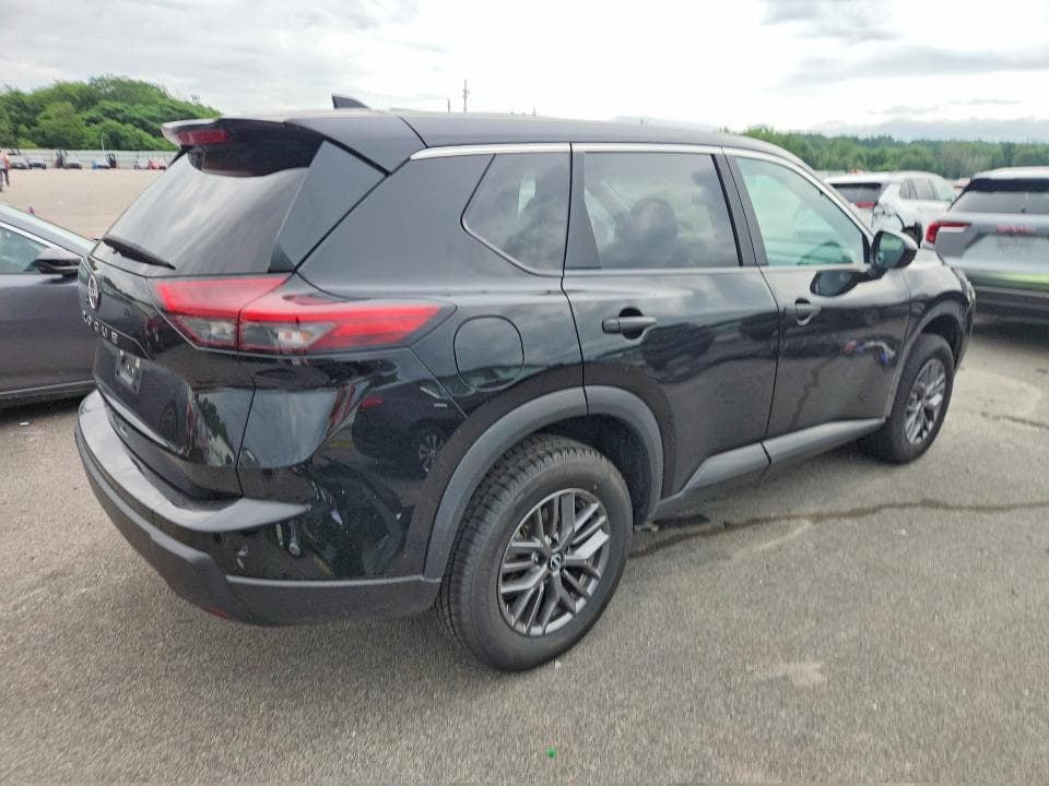 2024 NISSAN ROGUE S 3