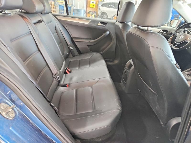 2017 VOLKSWAGEN JETTA SE 10