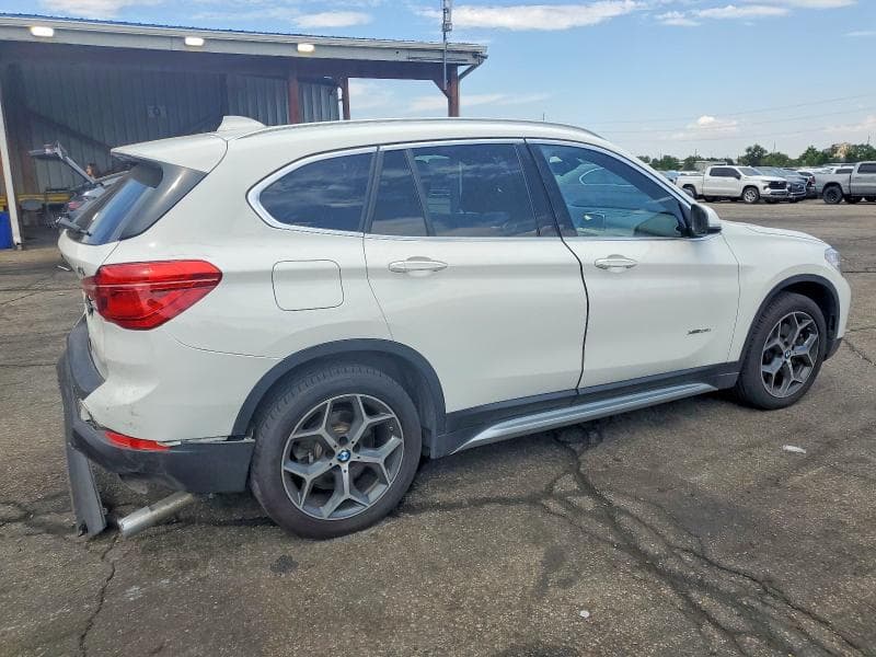 2018 BMW X1 XDRIVE28I 3