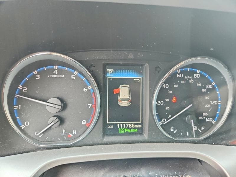 2017 TOYOTA RAV4 LIMITED 9