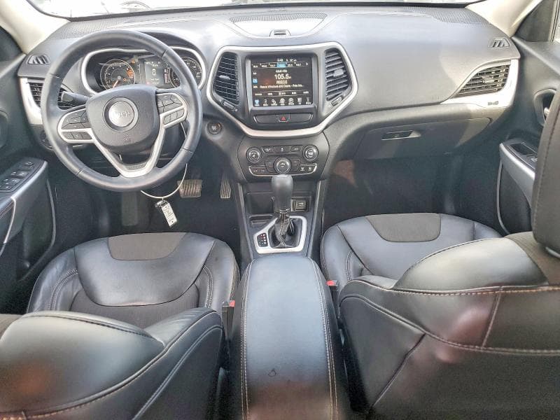 2018 JEEP CHEROKEE LATITUDE PLUS 8